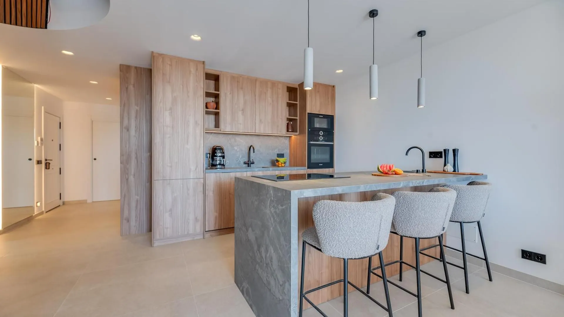 아파트 Luxury 3 Bdrm Apt With Private Pool And Stunning Sea Views 마르베야