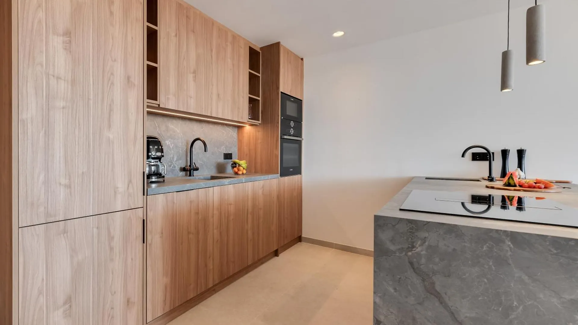 아파트 Luxury 3 Bdrm Apt With Private Pool And Stunning Sea Views 마르베야